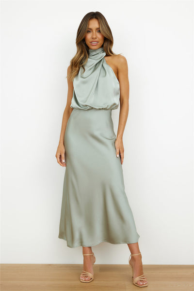 Lare – Timeless & Elegant