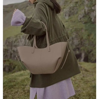Ambrelle – Leather Bag